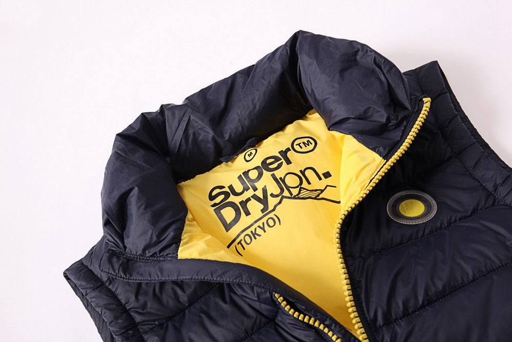 HT-EQ-MJ226-1款羽絨馬甲細節展示