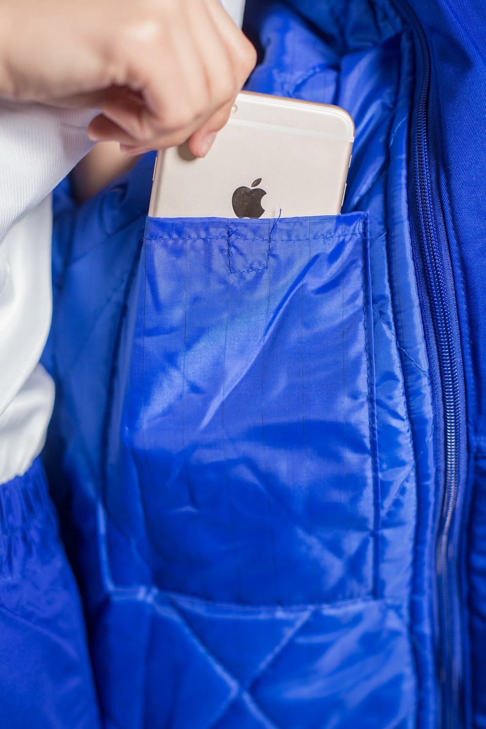 冬季棉服防靜電細節展示