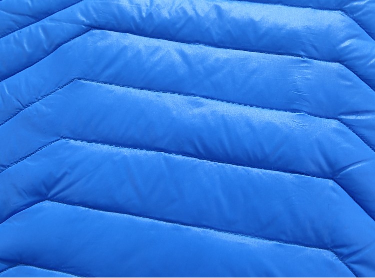 HT-EQ-YRF8507女款無標(biāo)羽絨服