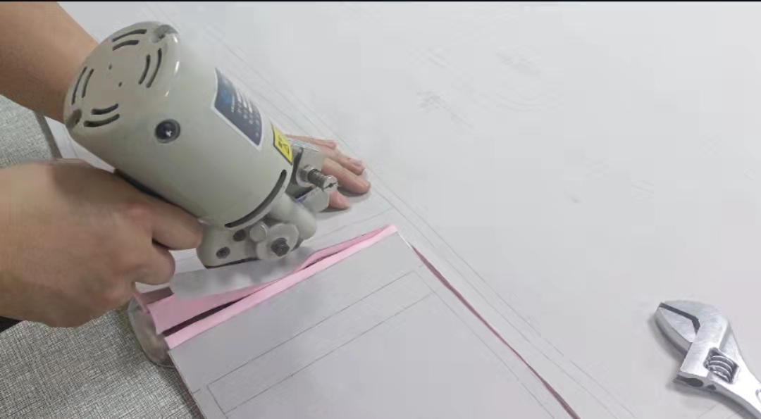 護士服裁剪展示