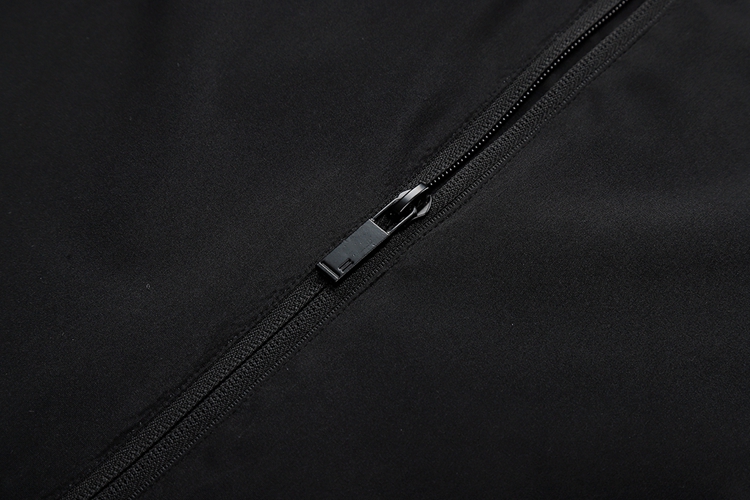 沖鋒衣細節展示