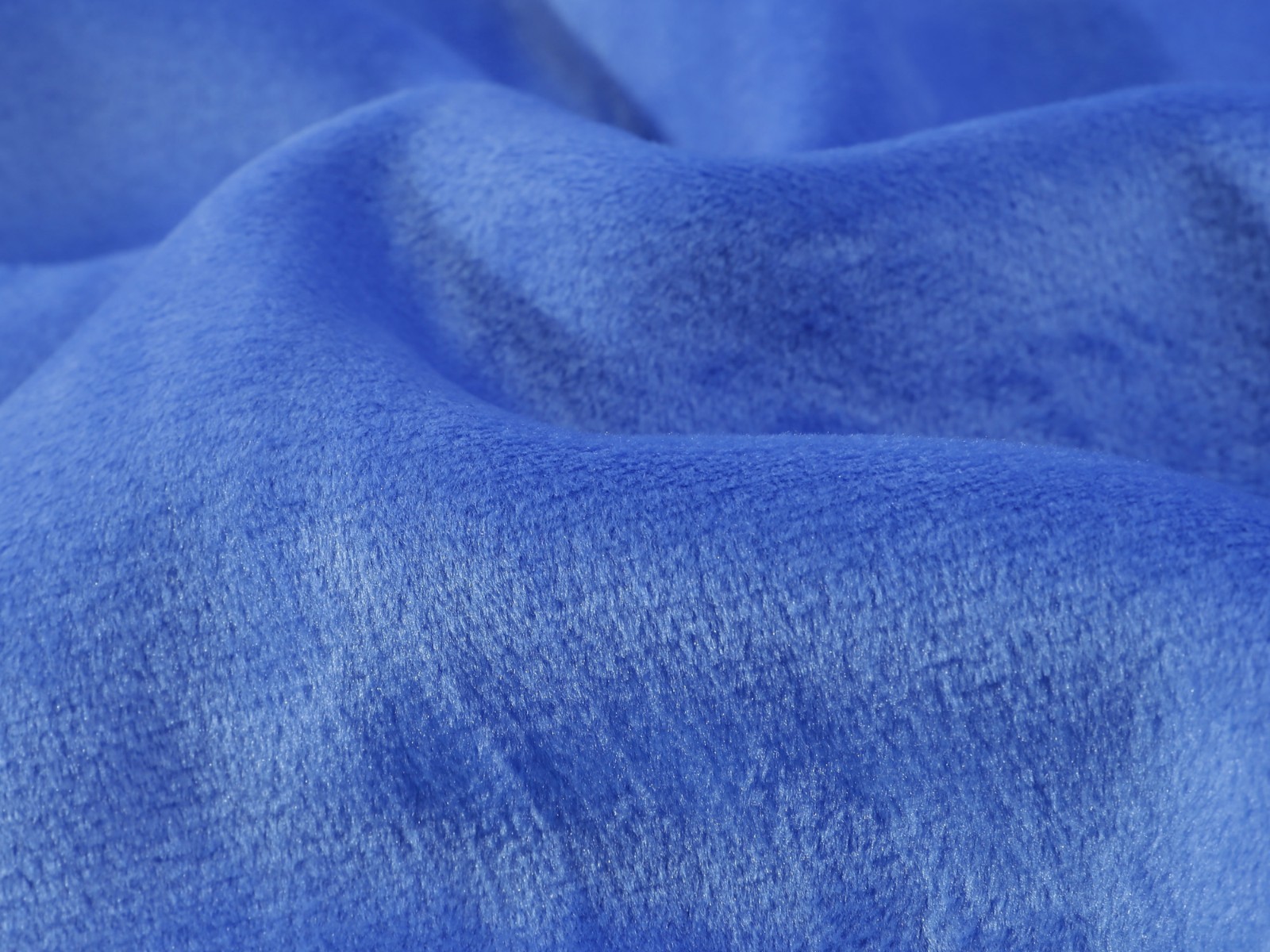 運動休閑沖鋒衣模特上身展示圖